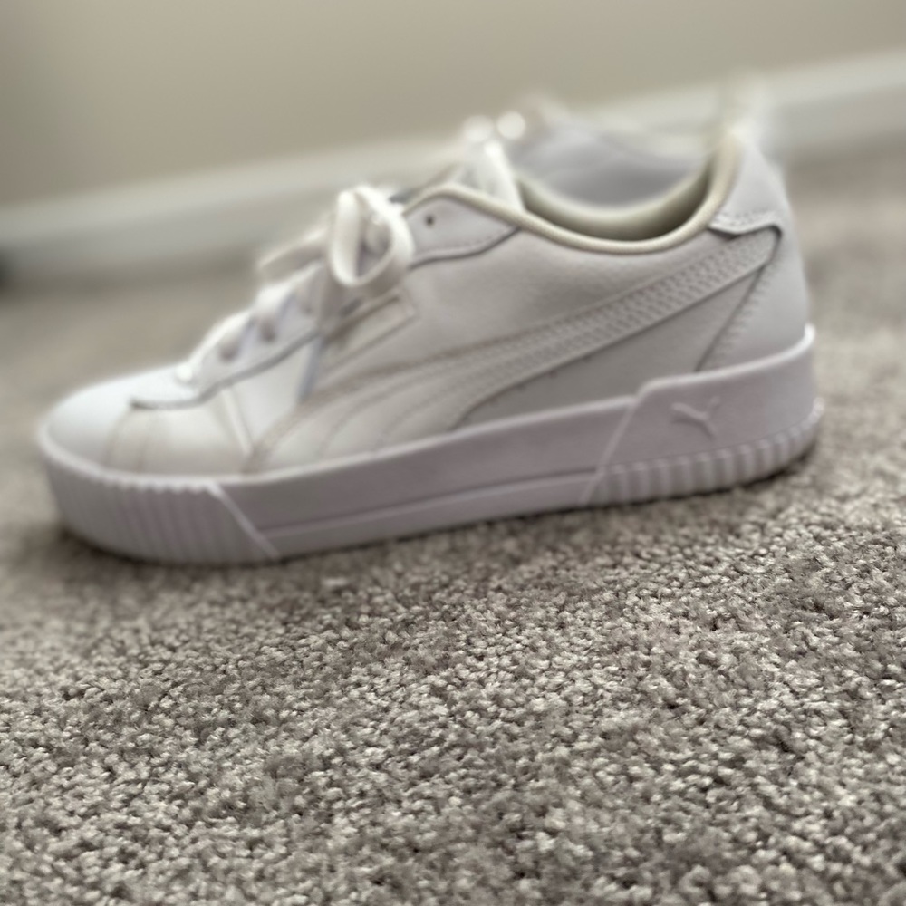 Womens Pumas